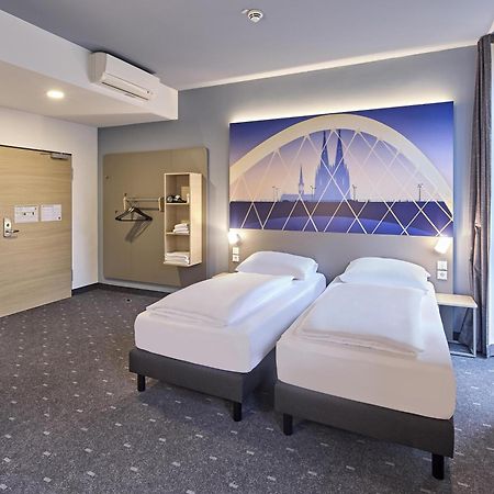 B&B ホテル ケルン メッセ エクステリア 写真